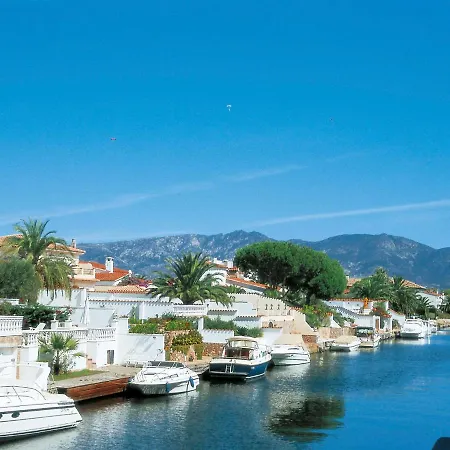 Sol I Canal By Interhome * Empuriabrava
