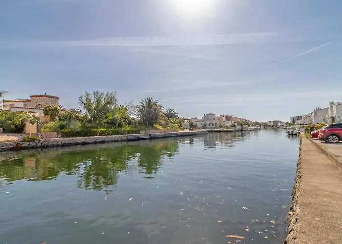Sol I Canal By Interhome * Empuriabrava