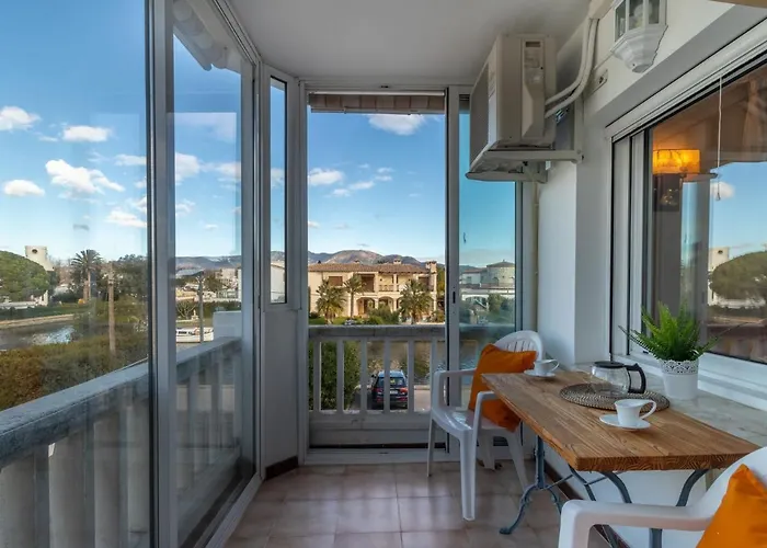 Sol I Canal By Interhome Apartment Empuriabrava